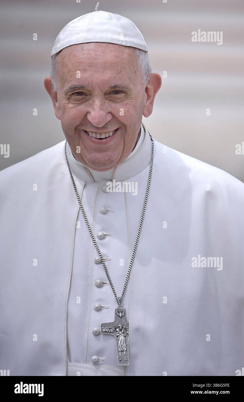 Vatican City State, Vatikanstadt. 03rd May, 2025. Pope Francis;. May 7