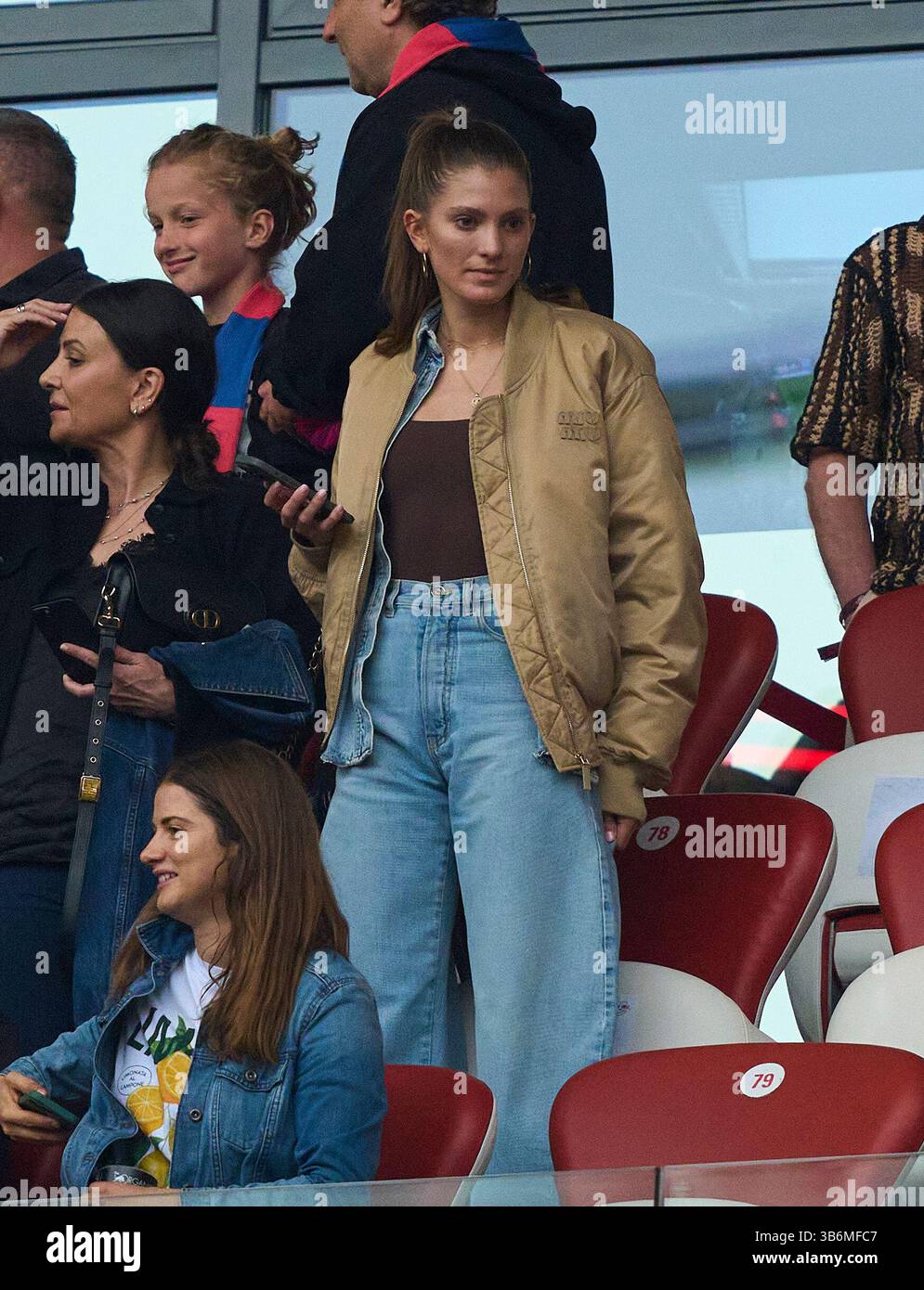 Ex fußballprofi hi-res stock photography and images - Alamy