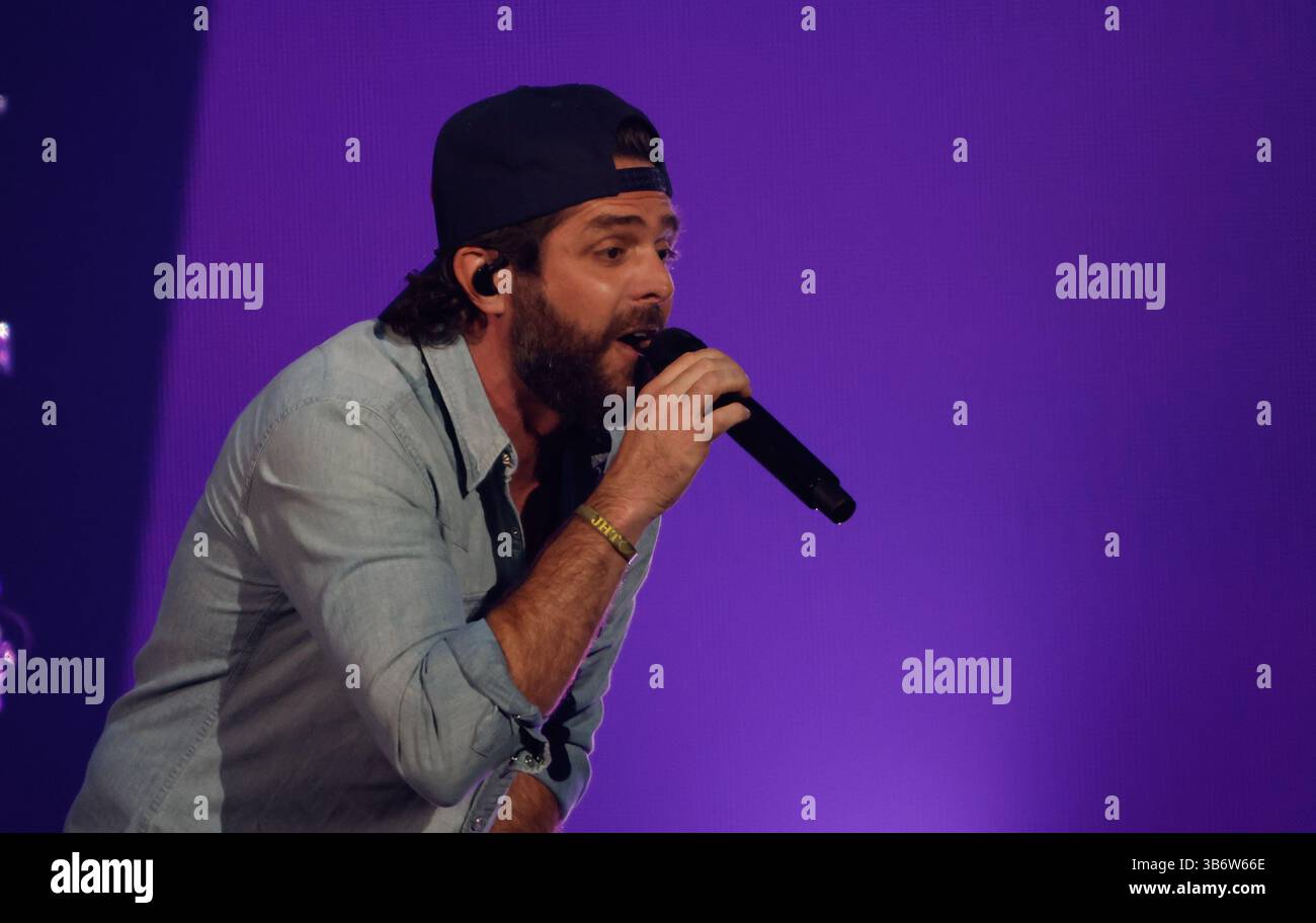 Thomas Rhett performs at the iHeart Country Music Festival in Austin ...
