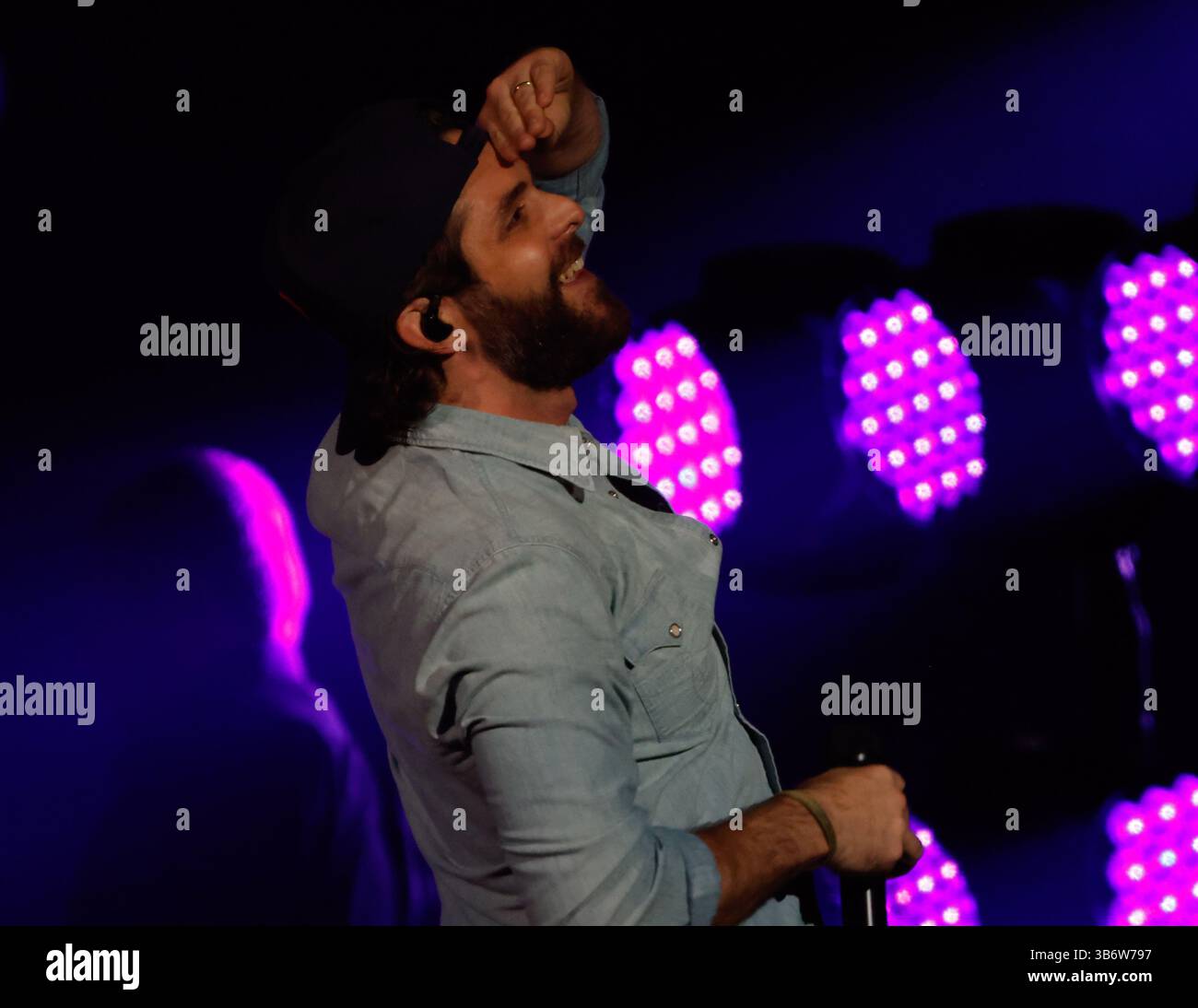 Thomas Rhett performs at the iHeart Country Music Festival in Austin ...