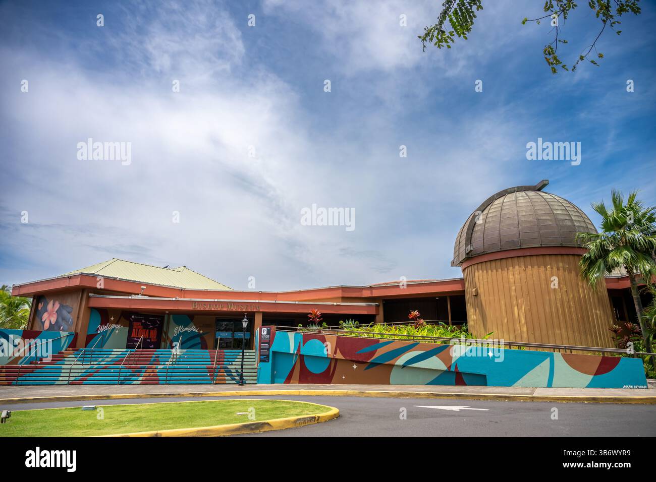 Honolulu, Hawaii, USA - 4.25.2025: Building entrance to the J. Watumull Planetarium of the Bernice Pauahi Bishop Museum Stock Photo