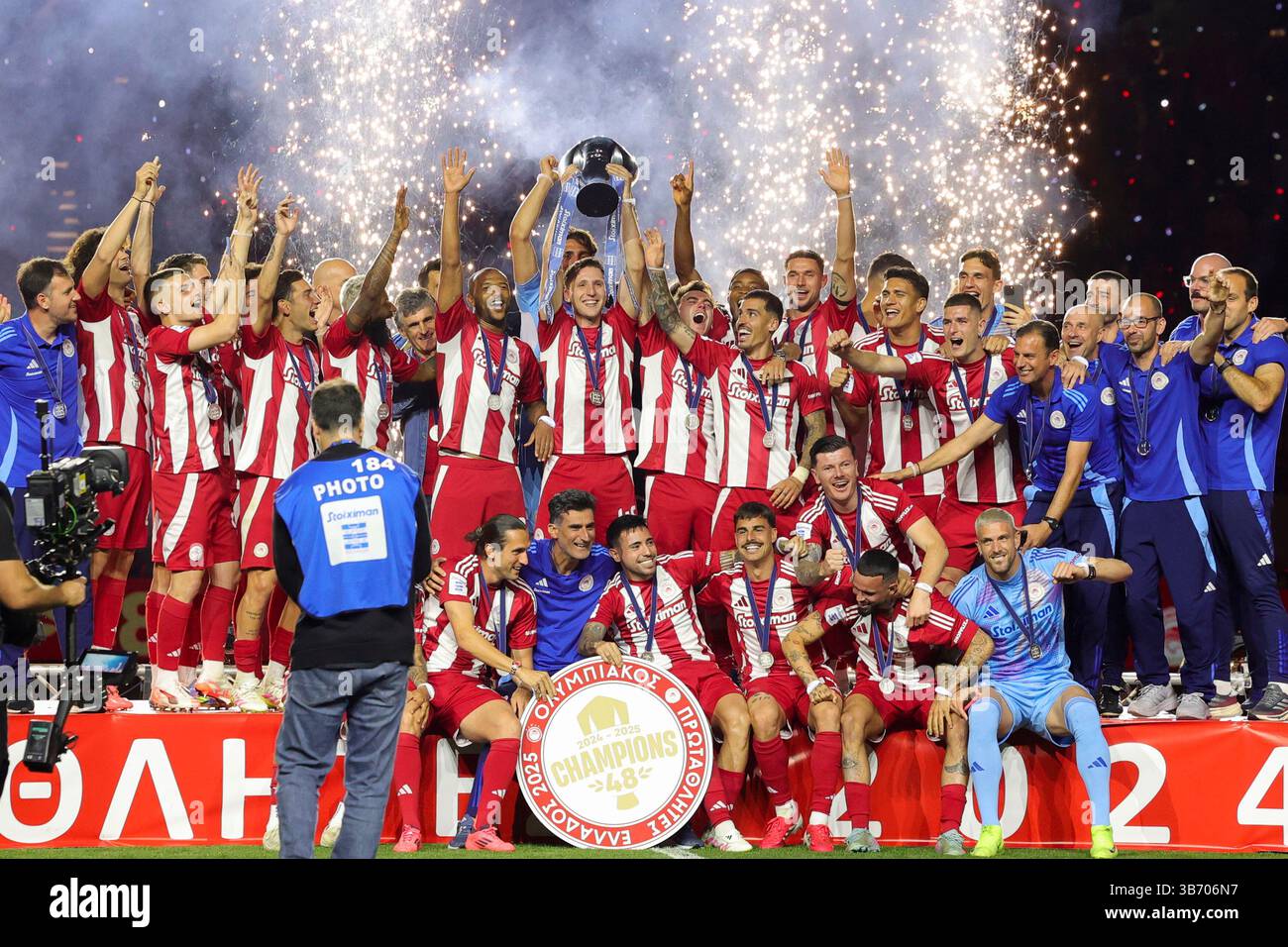 How to Follow the Greek Super League