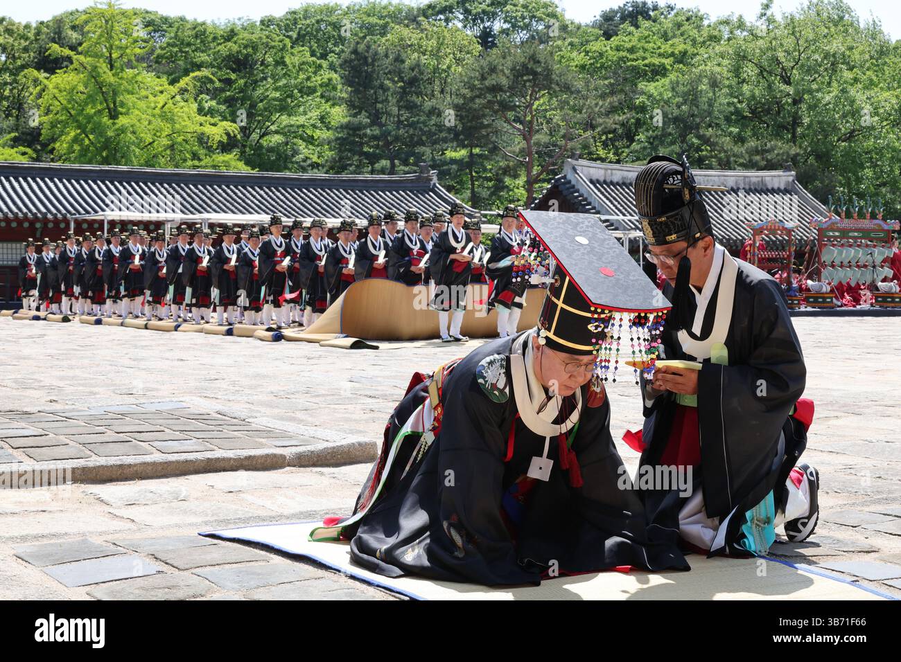 05th May, 2025. Royal ritual to honor past kings of Joseon Dynasty ...