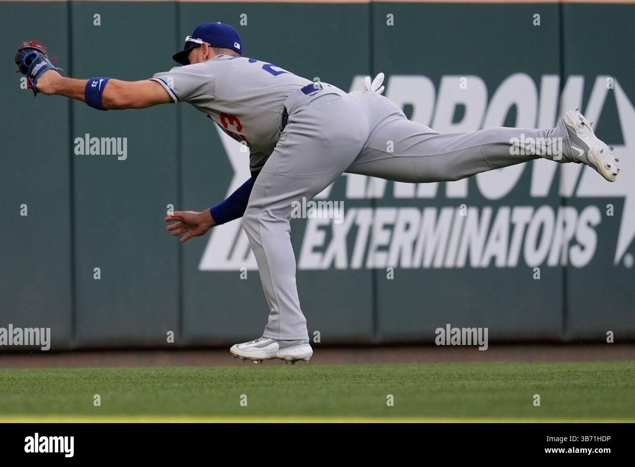 Drake Baldwin used ABS challenges to aid Braves victory over Dodgers Drake Baldwin used ABS challenges to aid Braves victory over Dodgers