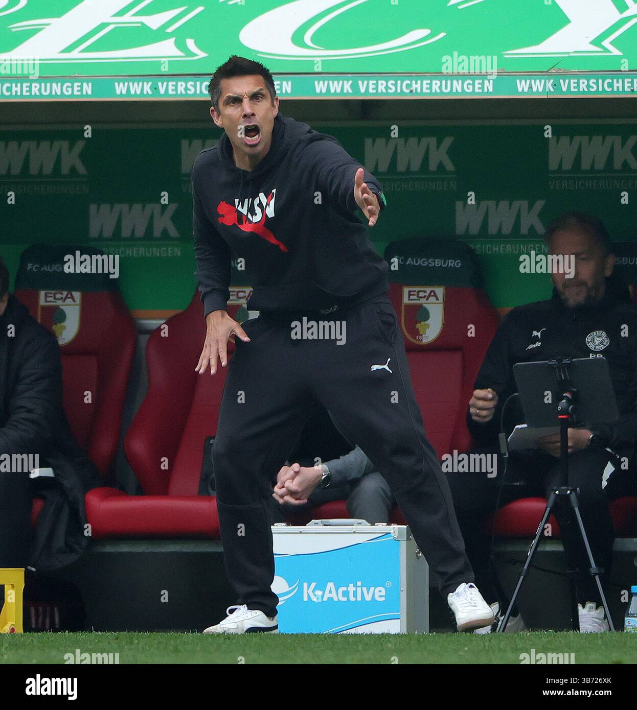 Marcel Rapp Augsburg, Germany. 4th May, 2025. Holstein Kiel's headcoach Marcel Rapp ...