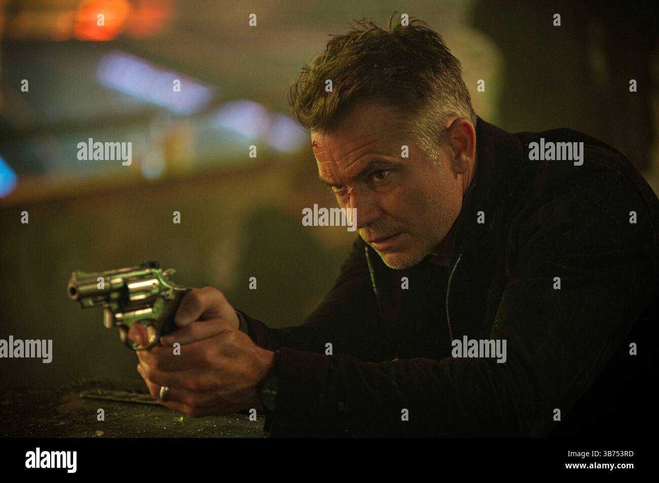 TIMOTHY OLYPHANT in HAVOC (2025), directed by GARETH EVANS. Credit: Severn Screen / One More One Productions / XYZ Films / Album Stock Photo