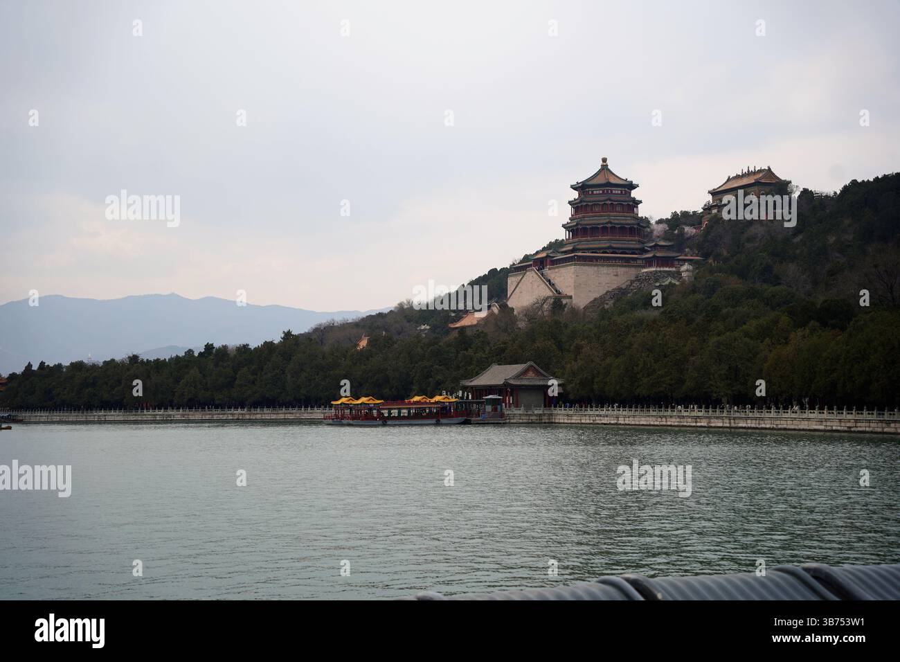 View of Kunming Lake and the Pagoda of Buddhist Incense at the Summer Palace, Beijing, China Stock Photo