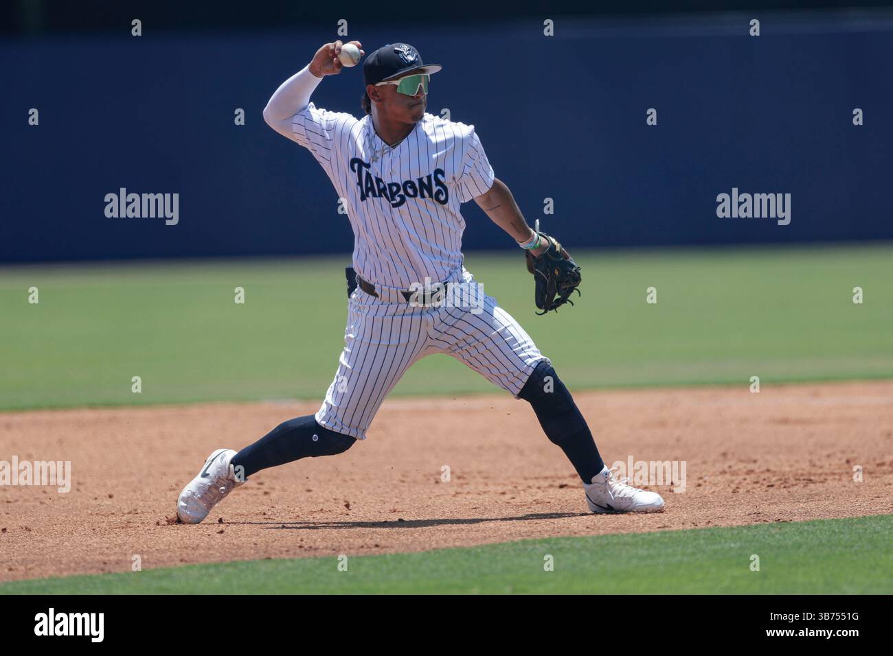 tampa-fl-usa-tampa-tarpons-third-baseman-juan-matheus-6-fields-and