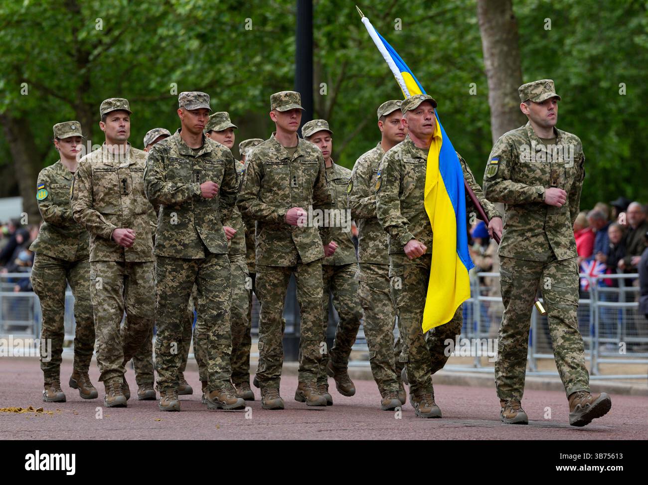 War Procession Members of the Ukrainian army forces during a military procession ...