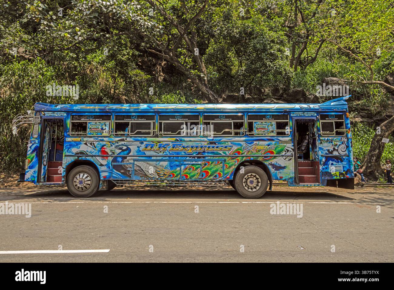 Bus sri lanka transport vehicle hi-res stock photography and images - Alamy