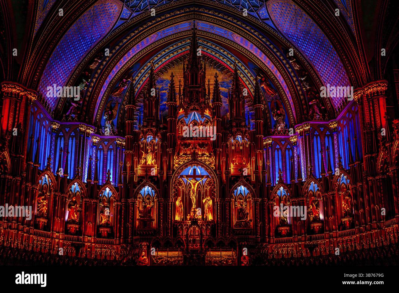 Noder Dem The magnificent interior of Notre Dam. Shooting Location: Montreal ...