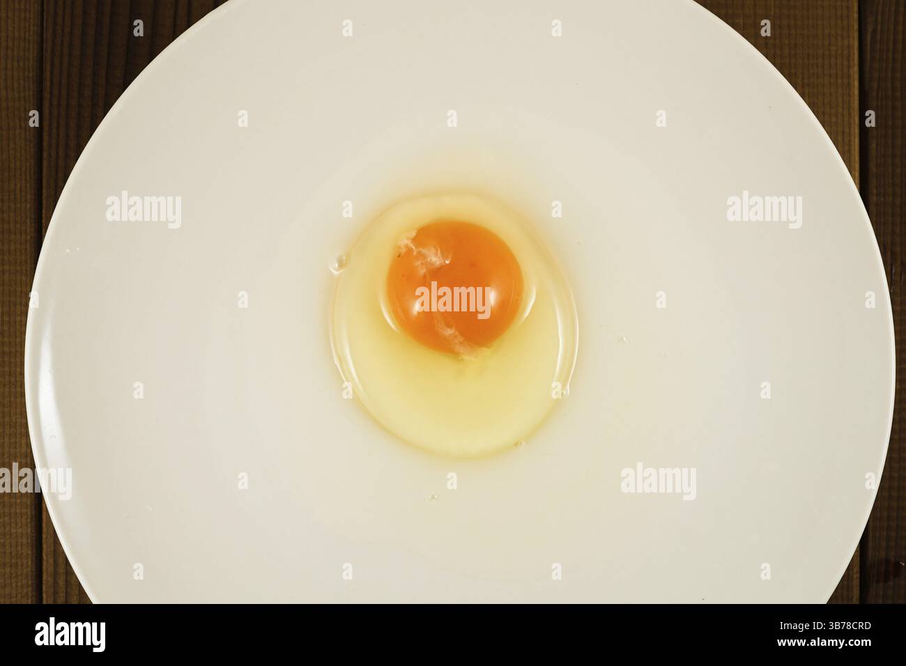 Image of eggs placed on the table. Shooting Location: Yokohama-city kanagawa prefecture Stock Photo