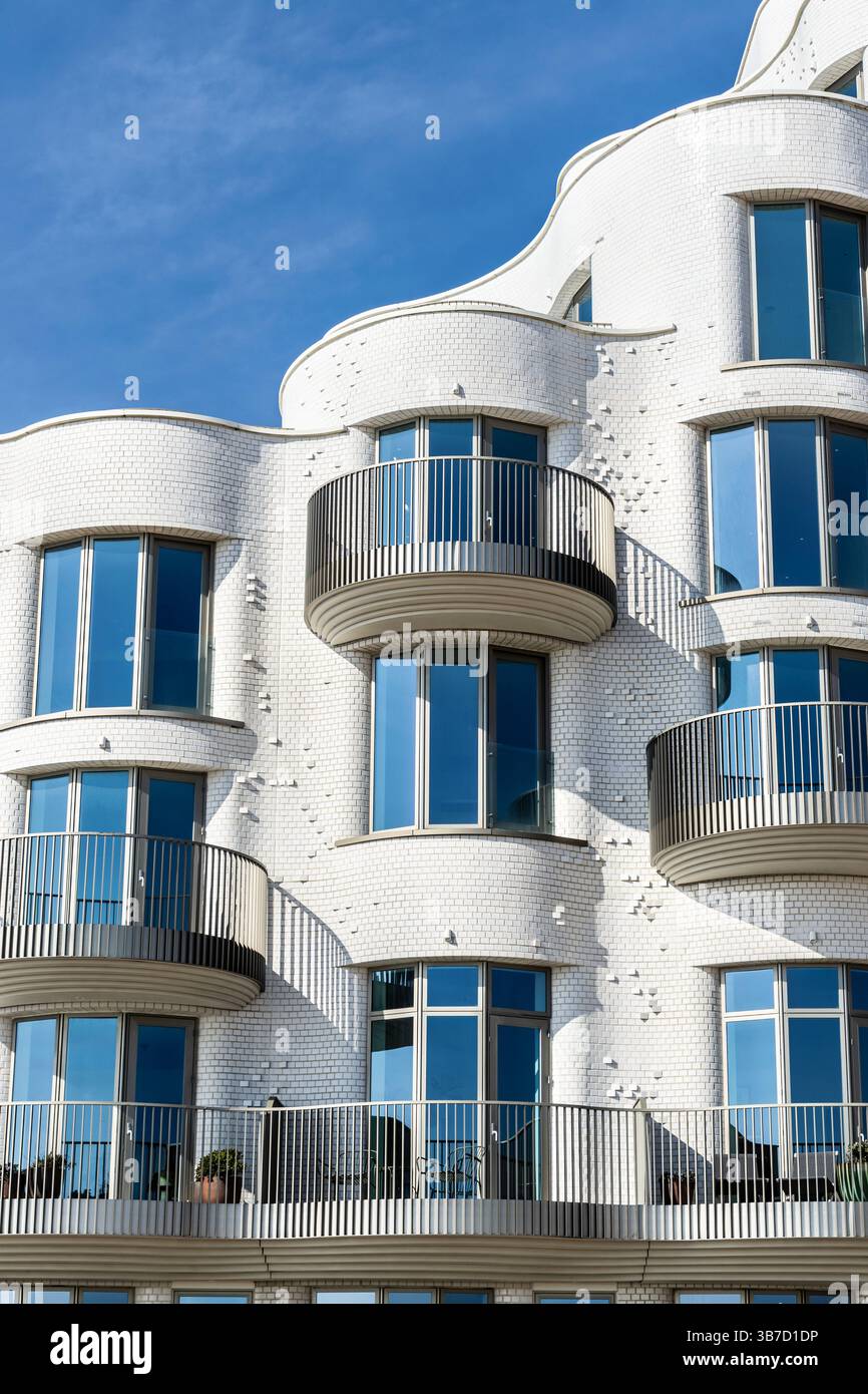 Shoreline Folkestone housing development along the coast, Folkestone, Kent, England Stock Photo