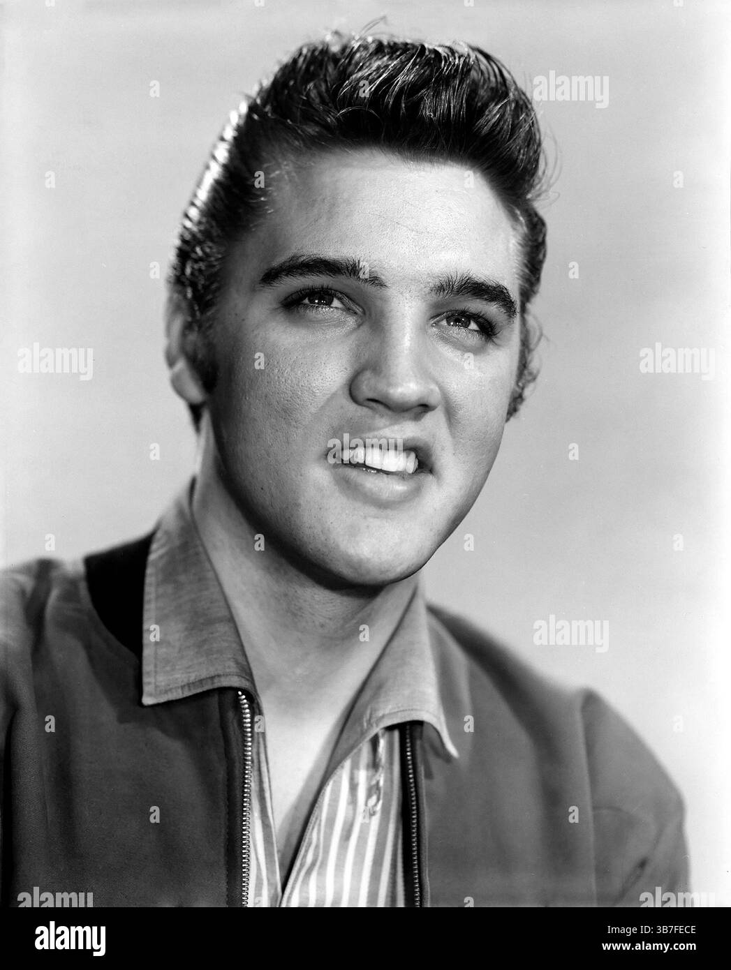 Elvis presley 1950s hi-res stock photography and images - Alamy