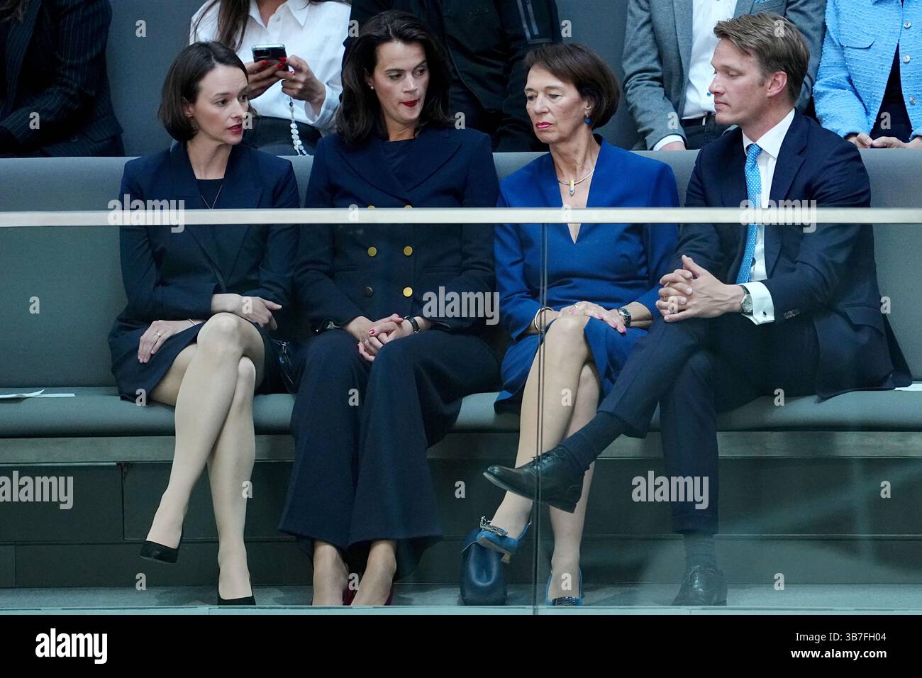 06 May 2025, Berlin Charlotte Merz (2nd from right), wife of