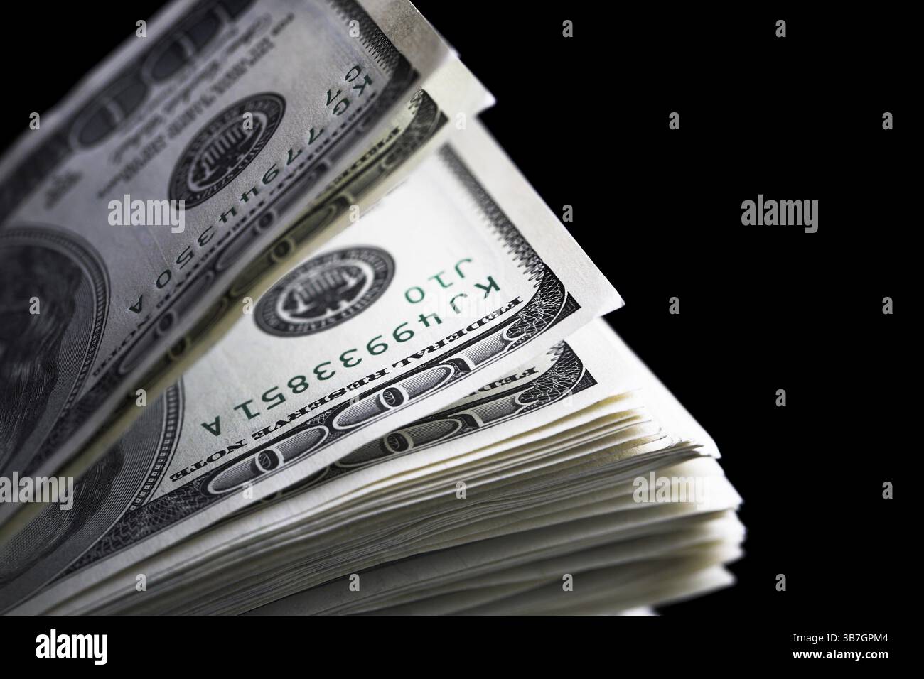 Close up photo of 100 dollar bills Stock Photo - Alamy