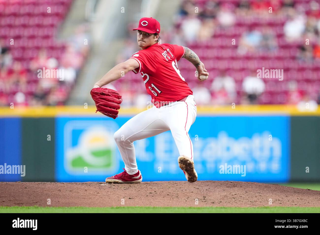 Cincinnati Reds pitcher Chase Petty throws during the second baseball ...