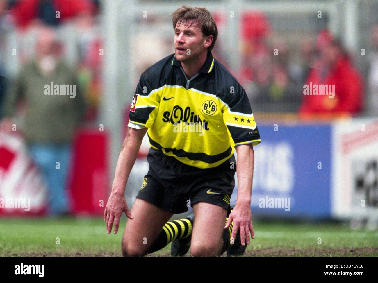 Borussia dortmund 1998 hi-res stock photography and images