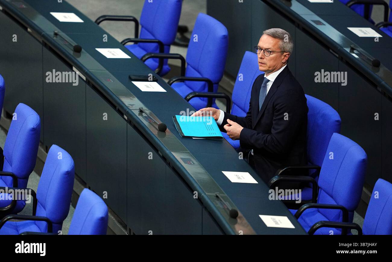 Karsten Wildberger (non party), Federal Minister for Digitalization and
