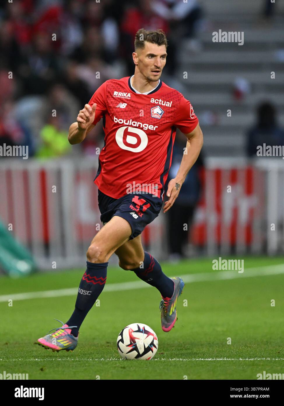 Thomas Meunier Lille OSC The Free Agent Revolution: Why Veteran Players Are Changing the Transfer Game