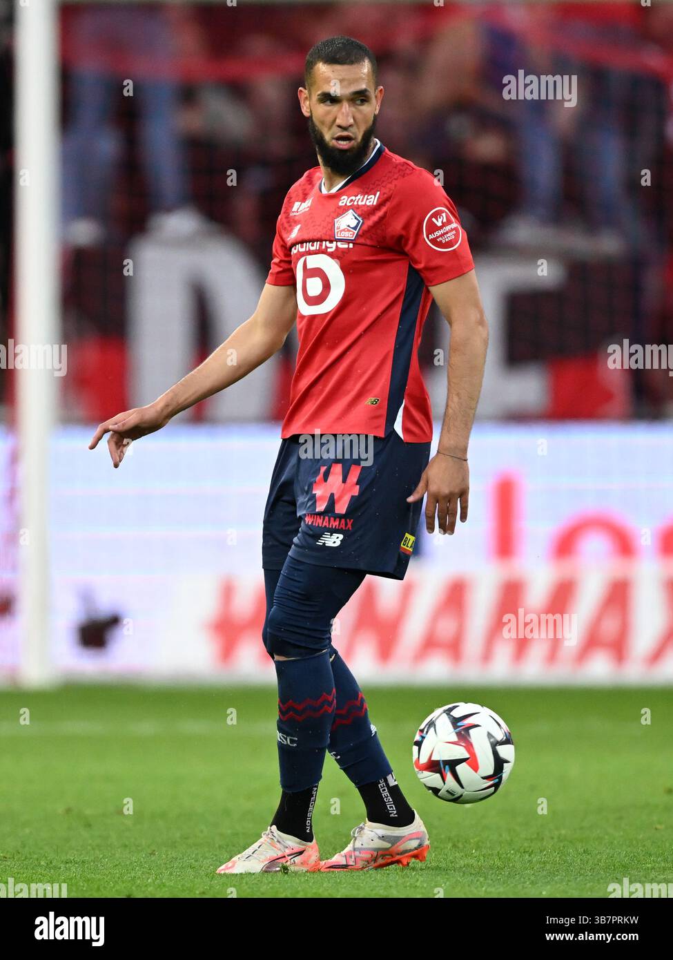 LILLE - Nabil Bentaleb of Lille OSC during the French Ligue 1 match ...