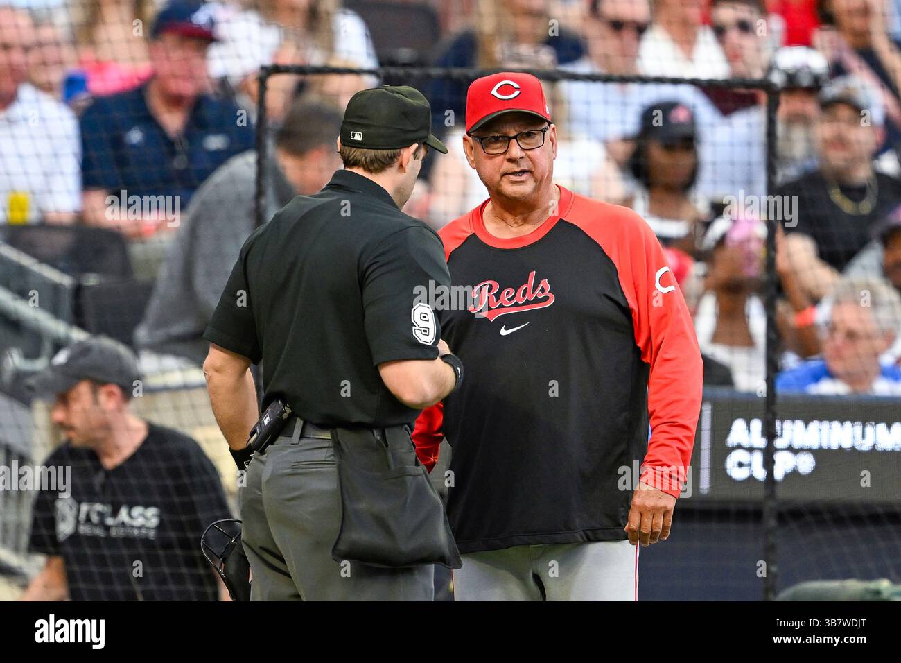 ATLANTA, GA – MAY 06: Cincinnati manager Terry Francona (77) talks with ...