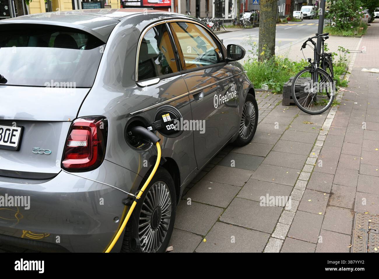 Fiat company hi-res stock photography and images - Page 5 - Alamy