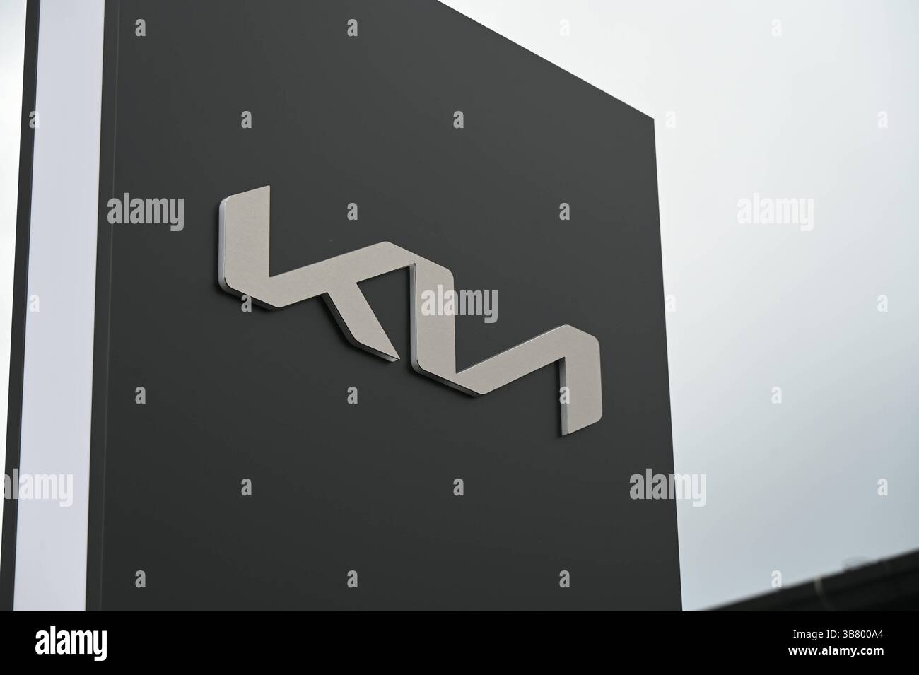 Logo, Schriftzug, Emblem des koreanischen Automobilhersteller KIA ...