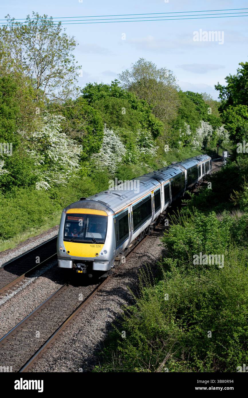 Chiltern Railways class 168 diesel train at Shrewley, Warwickshire, UK ...