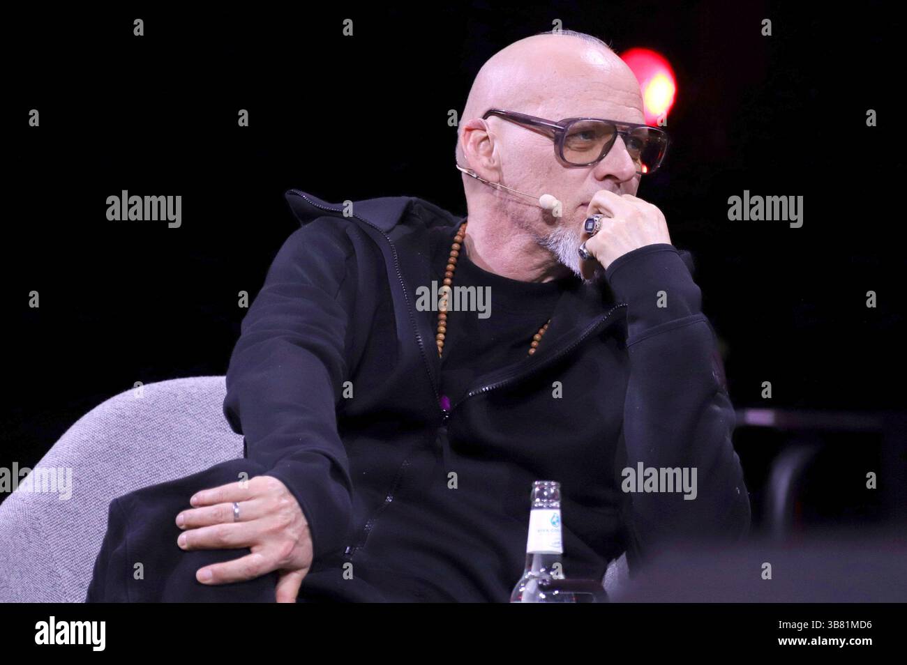 Thomas D performing at the OMR Festival 2025
