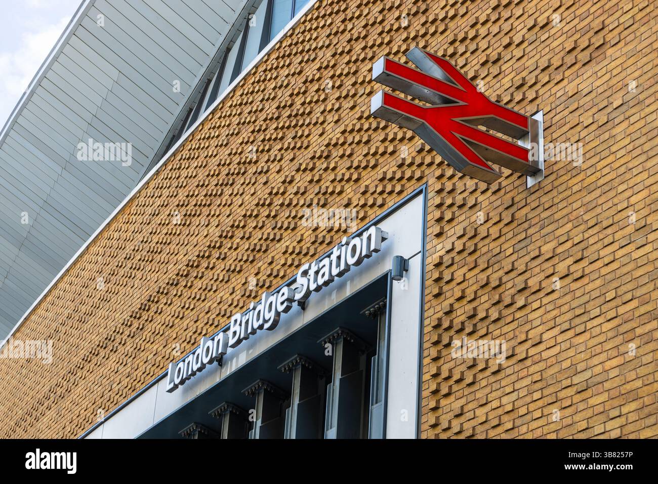 London Bridge Station exterior sign with iconic railway logo. London ...