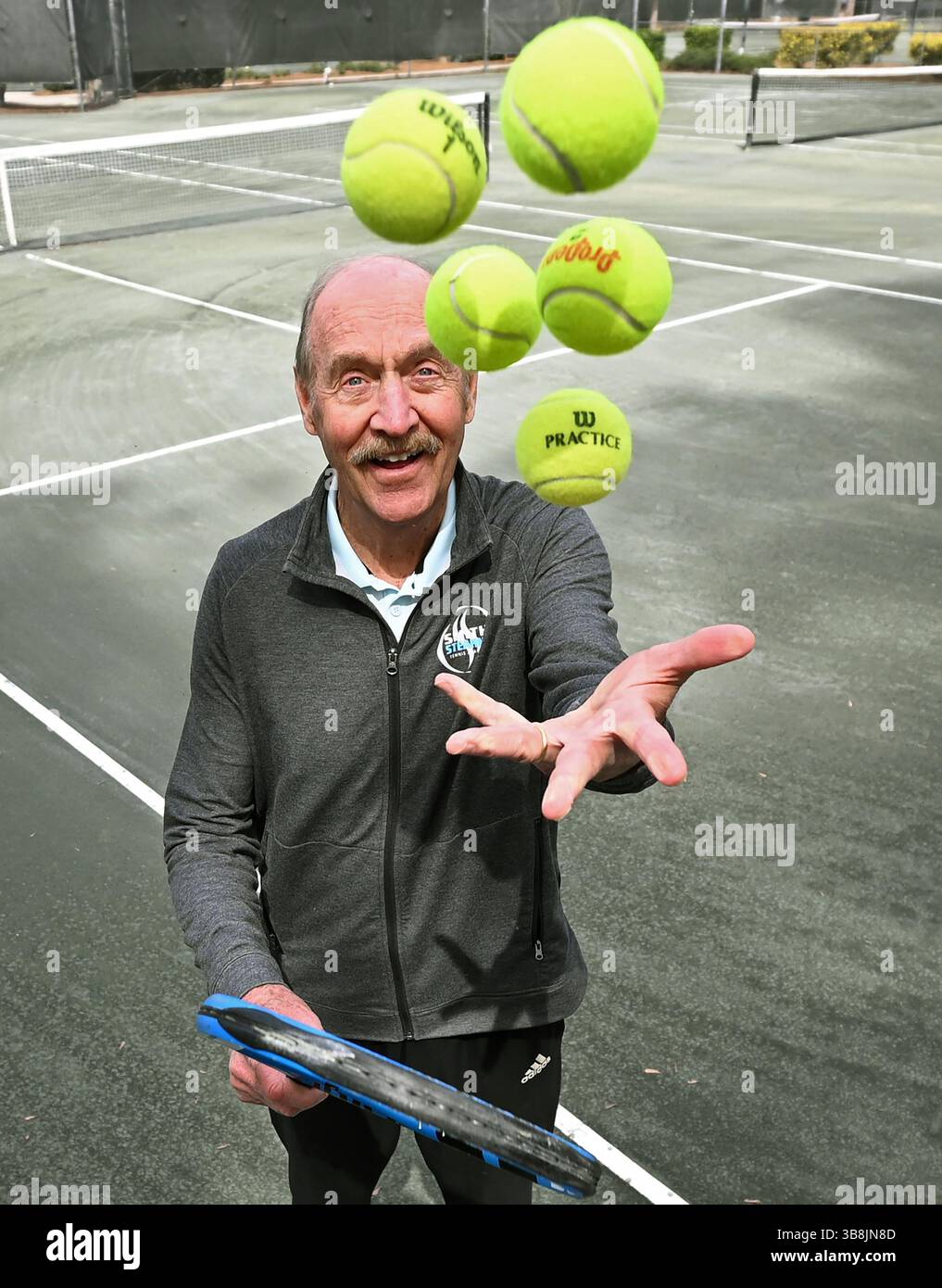 Adidas stan smith tennis shoe hi-res stock photography and images - Alamy