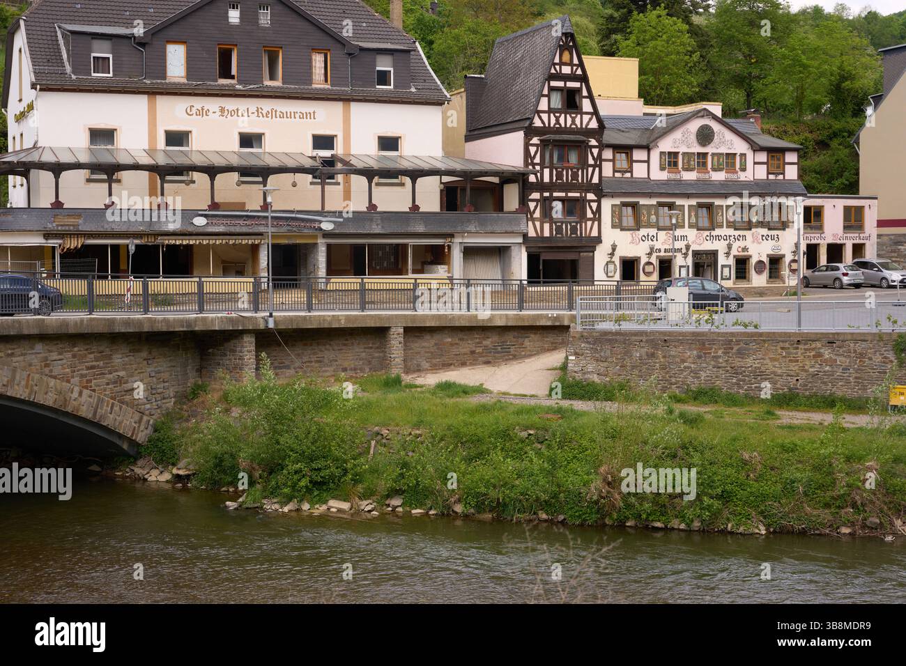 06 May 2025, Rhineland-Palatinate, Mayschoß: Almost four years after ...