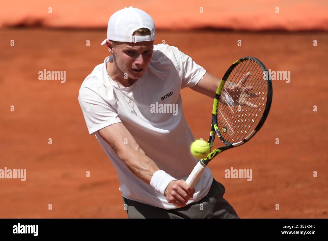 Rome, Italy. 08th May, 2025. Jesper de Jong of The Netherlands during the match against Alexander Shevchenko Kazakhstan at the Internazionali BNL d'Italia 2025 tennis tournament at Foro Italico in Rome, Italy on 5 8, 2025. Credit: Insidefoto/Alamy Live News Stock Photo