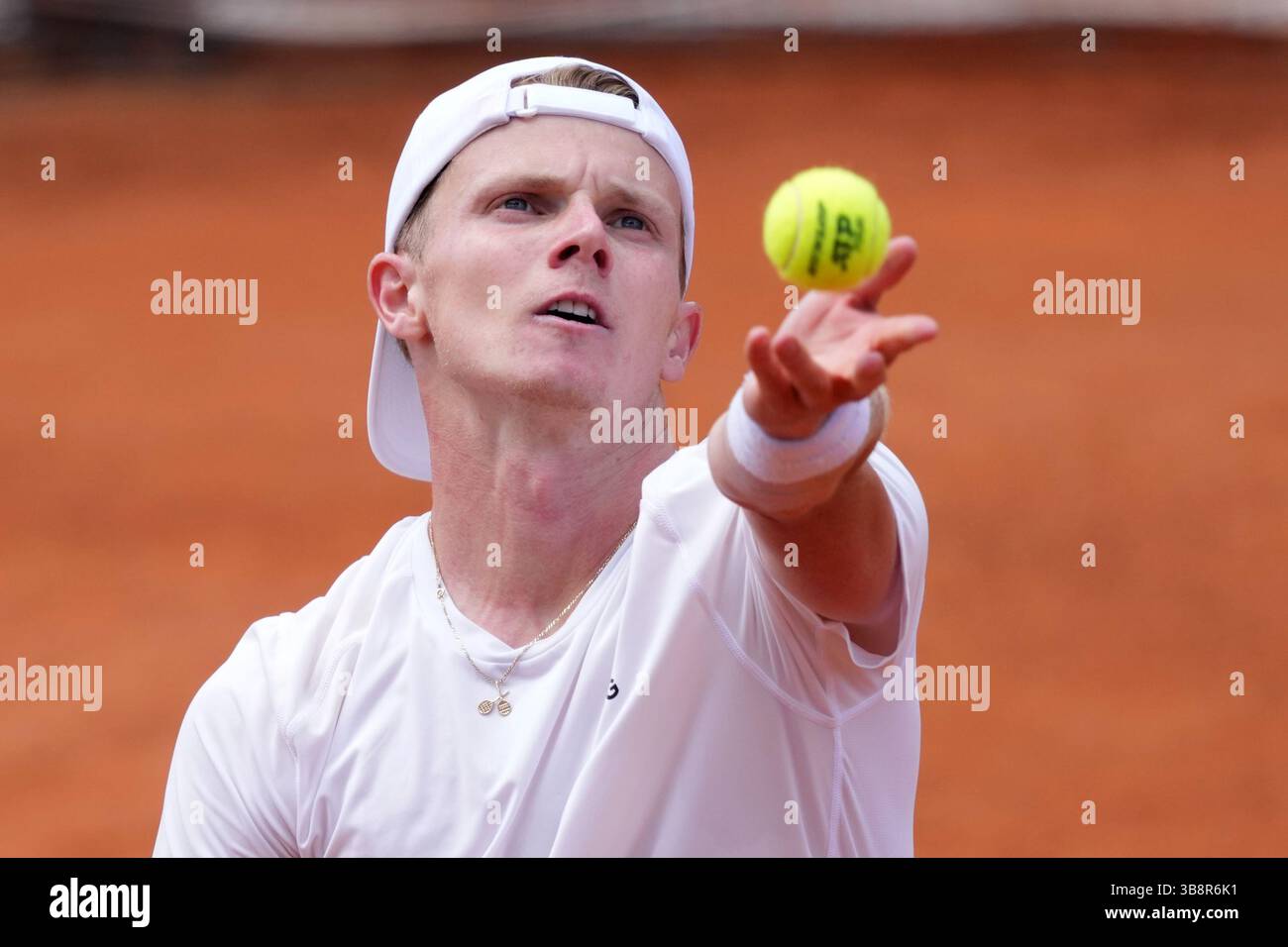 Rome, Italy. 08th May, 2025. Jesper de Jong of The Netherlands during the match against Alexander Shevchenko Kazakhstan at the Internazionali BNL d'Italia 2025 tennis tournament at Foro Italico in Rome, Italy on 5 8, 2025. Credit: Insidefoto/Alamy Live News Stock Photo