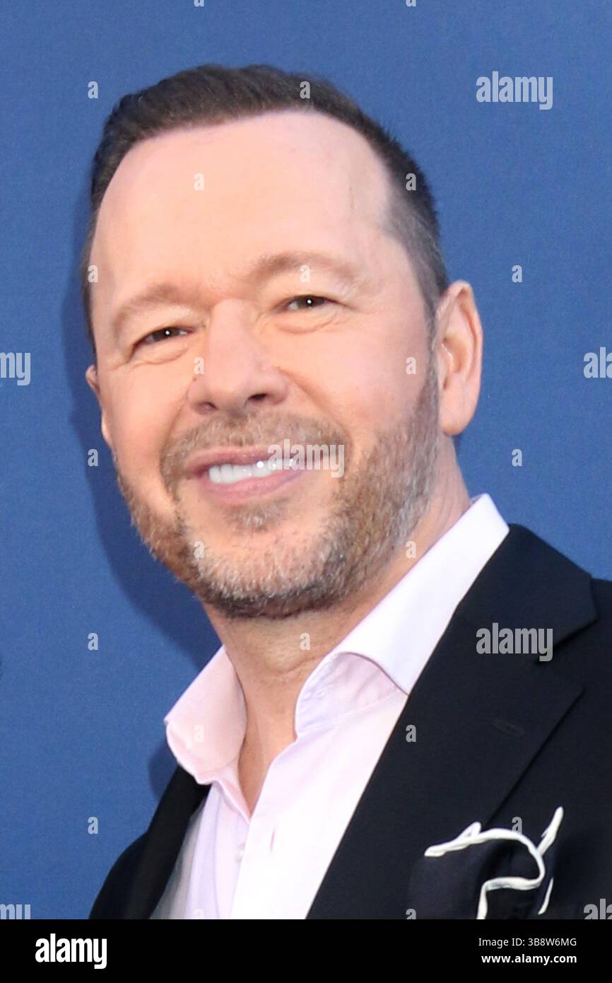 Donny Wahlberg Donny Wahlberg at arrivals for CBS FEST 2025-26 - Part 2, Paramount