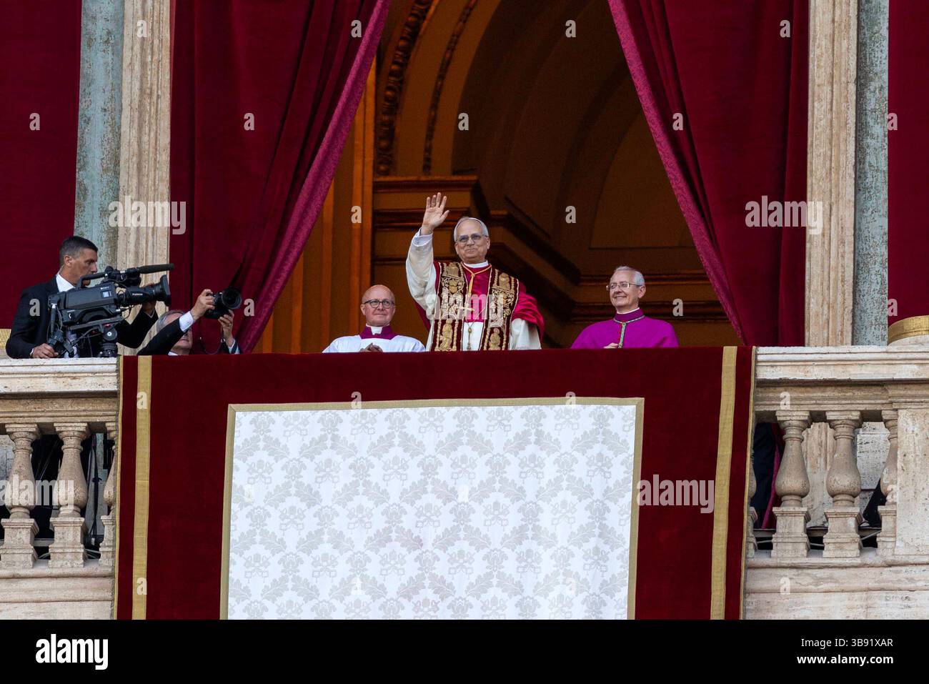 Aftermath of the death of Pope Francis at the Vatican - Second day of ...