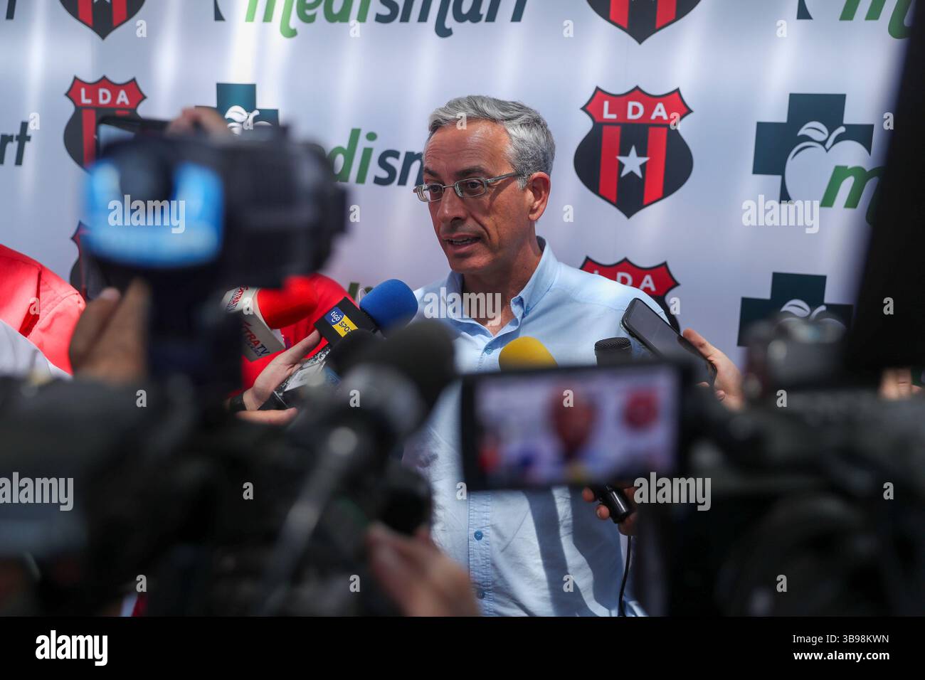 Antonio solana hi-res stock photography and images - Alamy