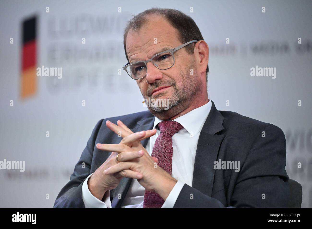 Stefan Kapferer, CEO 50Hertz Transmission, Einzelbild,angeschnittenes Einzelmotiv, Portrait,Portraet. Ludwig Erhard Gipfel 2025 auf Gut Kaltenbrunn am Tegernsee am 09.05.2025. *** Stefan Kapferer, CEO 50Hertz Transmission, single image, cropped single motif, portrait, portrait Ludwig Erhard Summit 2025 at Gut Kaltenbrunn on Lake Tegernsee on 09 05 2025 Stock Photo