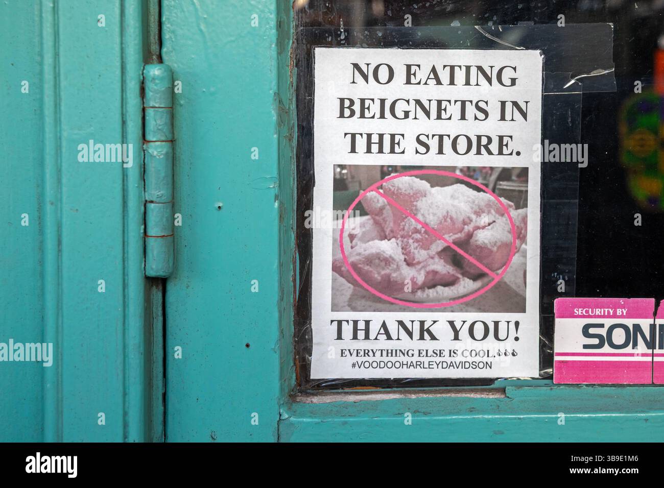 Beignet hi-res stock photography and images - Alamy