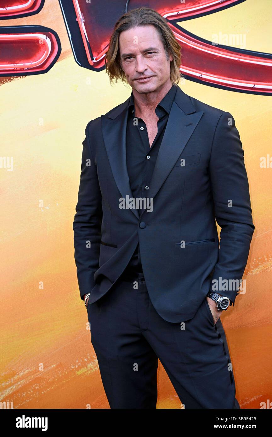 Josh Holloway bei der Premiere der HBO Max Original Serie Duster in den ...
