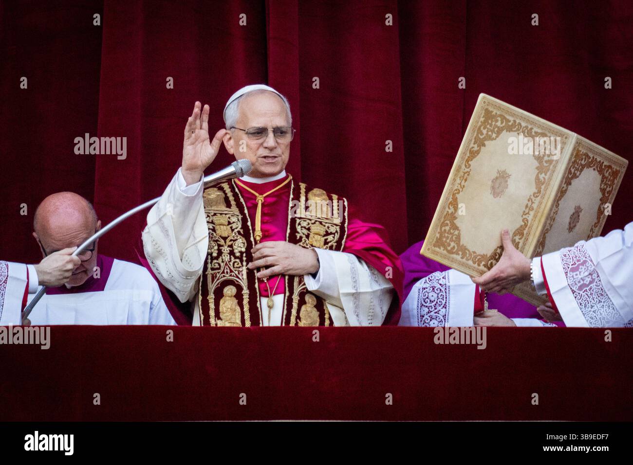Newly elected Pope Leo XIV (Cardinal Robert Francis Prevost) appears on the balcony of St. Peter's Basilica in Vatican City, Vatican, on 07 May 2025. Stock Photo