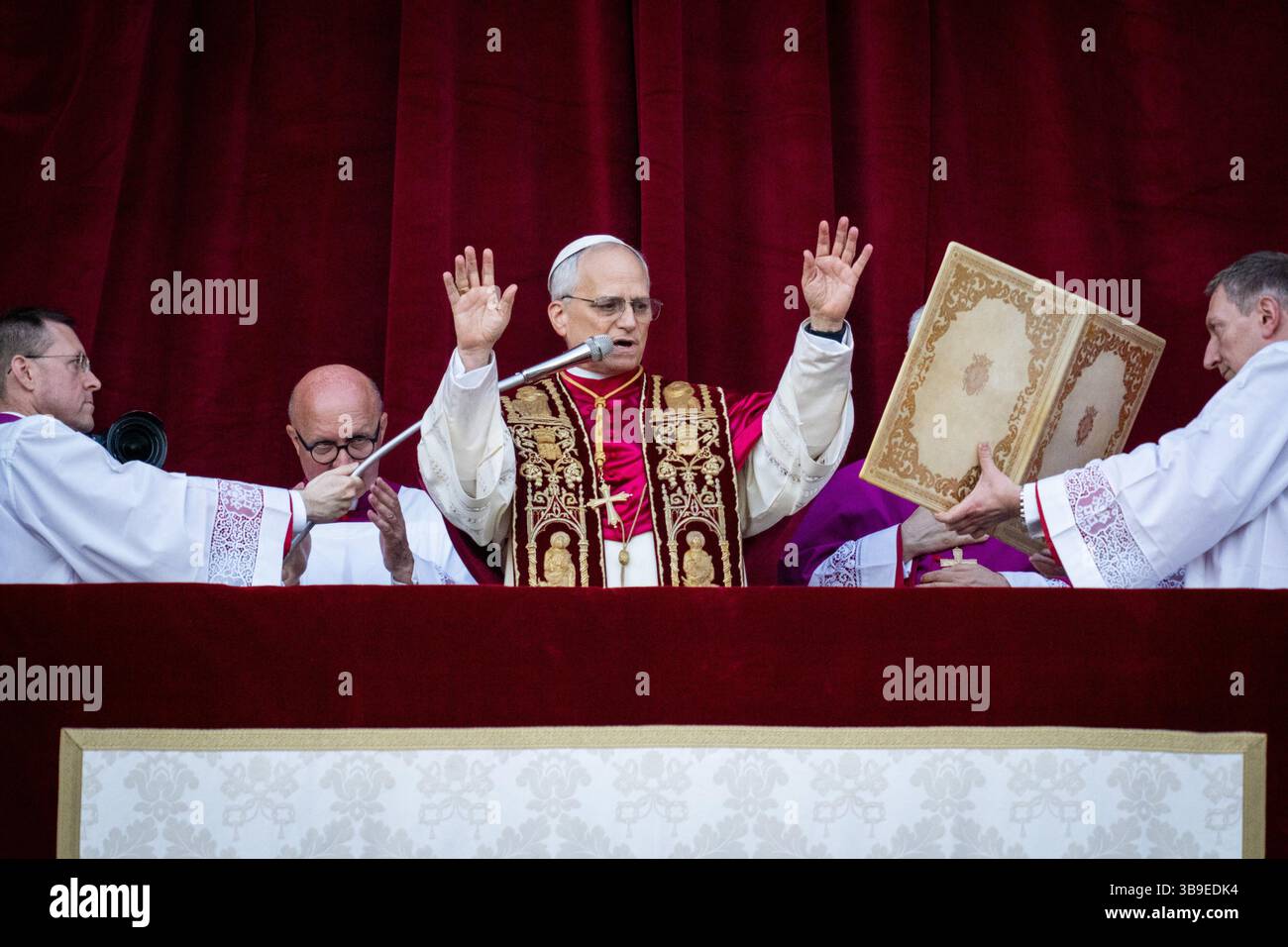 Newly elected Pope Leo XIV (Cardinal Robert Francis Prevost) appears on the balcony of St. Peter's Basilica in Vatican City, Vatican, on 07 May 2025. Stock Photo