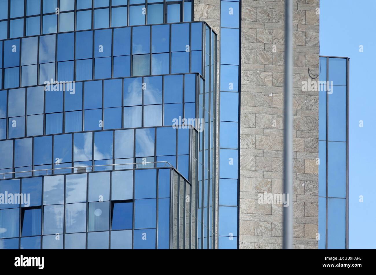 Facade of a high-rise building Stock Photo - Alamy