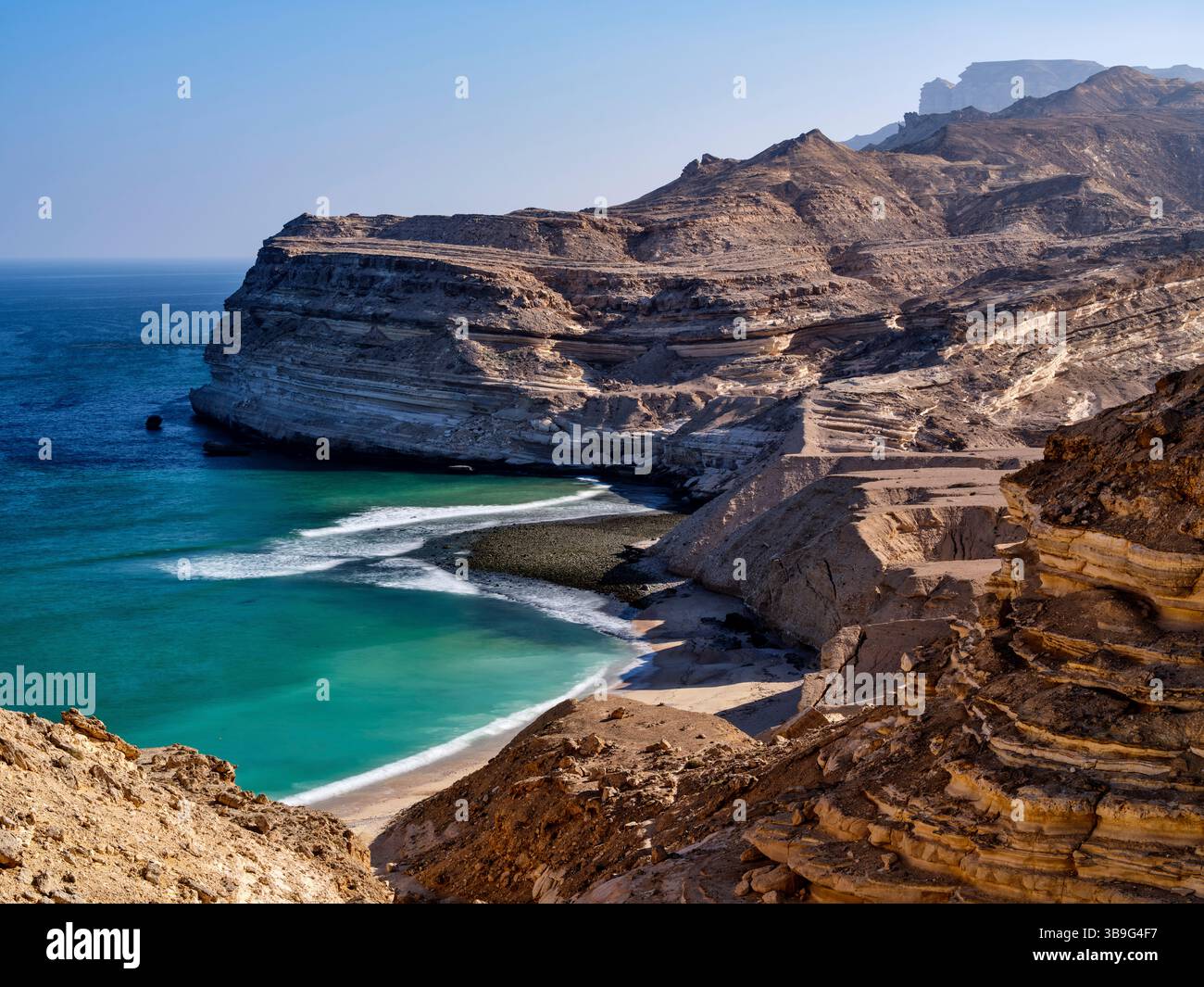 Oman, Muqasarit, along coastal road 42, between Hasik and Ash ...