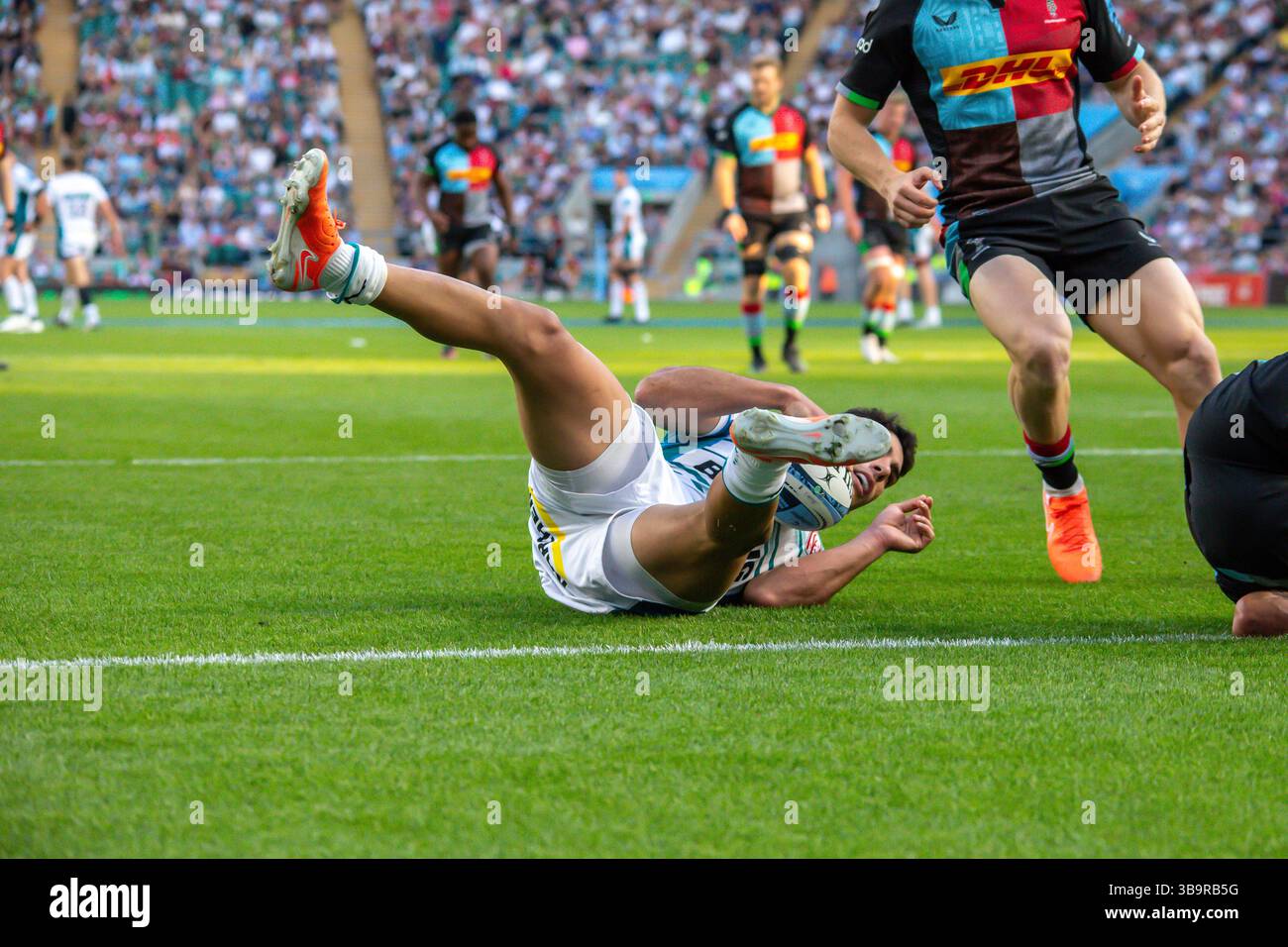 London, UK, 10th May 2025 Gloucester fullback Santi Carreras cant be ...