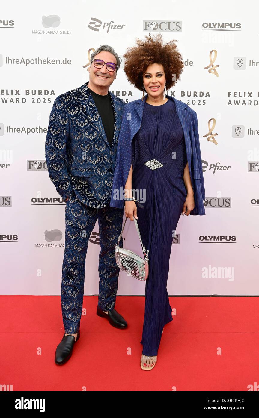 Mousse T. und Khadra Sufi bei der 20. Verleihung des Felix Burda Award ...