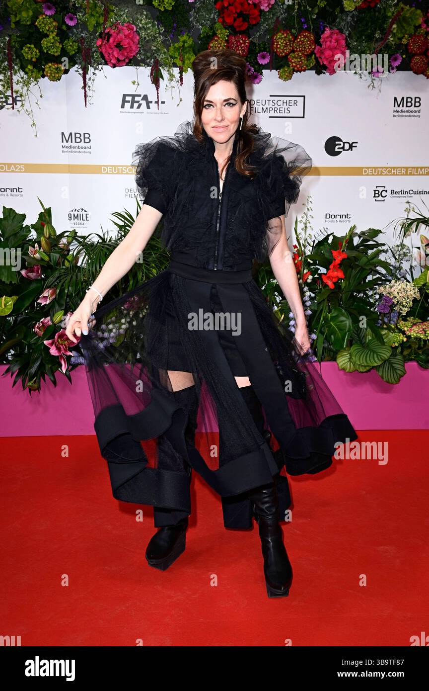 Kim Riedle bei der 75. Verleihung des Deutschen Filmpreises 2025 im ...