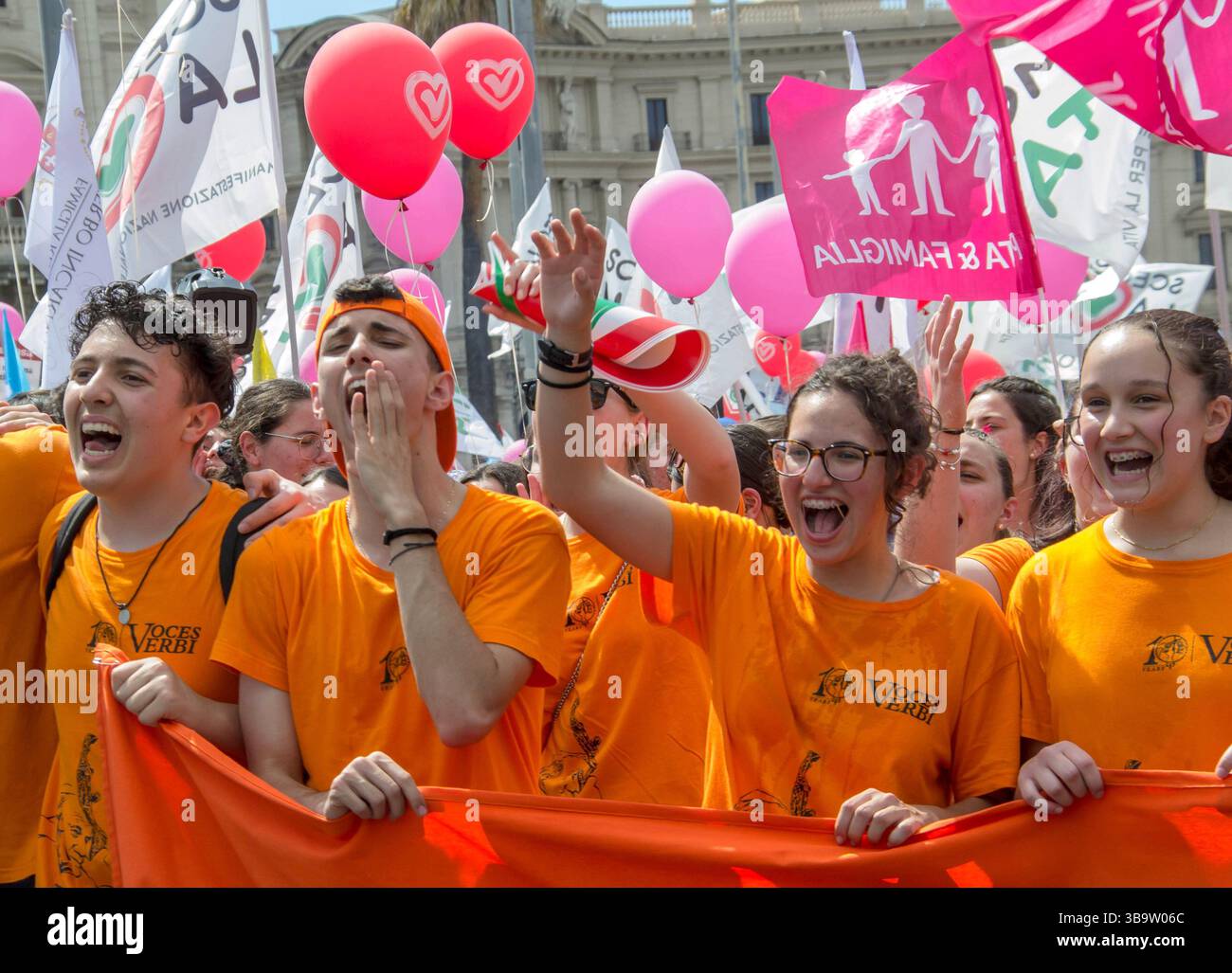 Demonstration Only Rome, Italy, Italy. 10th May, 2025. Thousands of people took to the ...