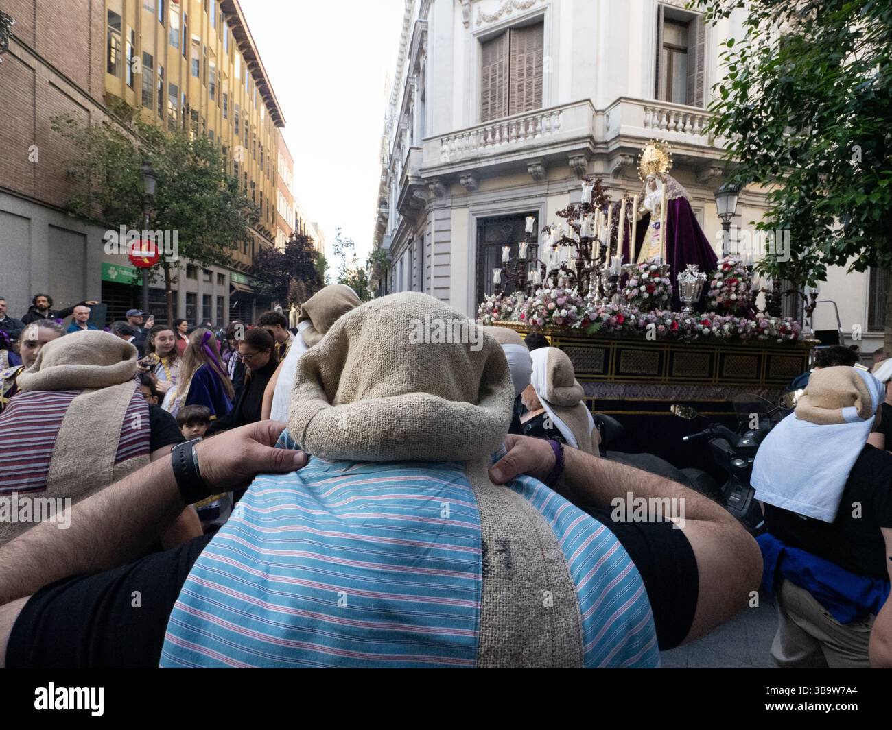 Madrid, Spain. 10th May, 2025. A 'costalero' getting ready to take over ...
